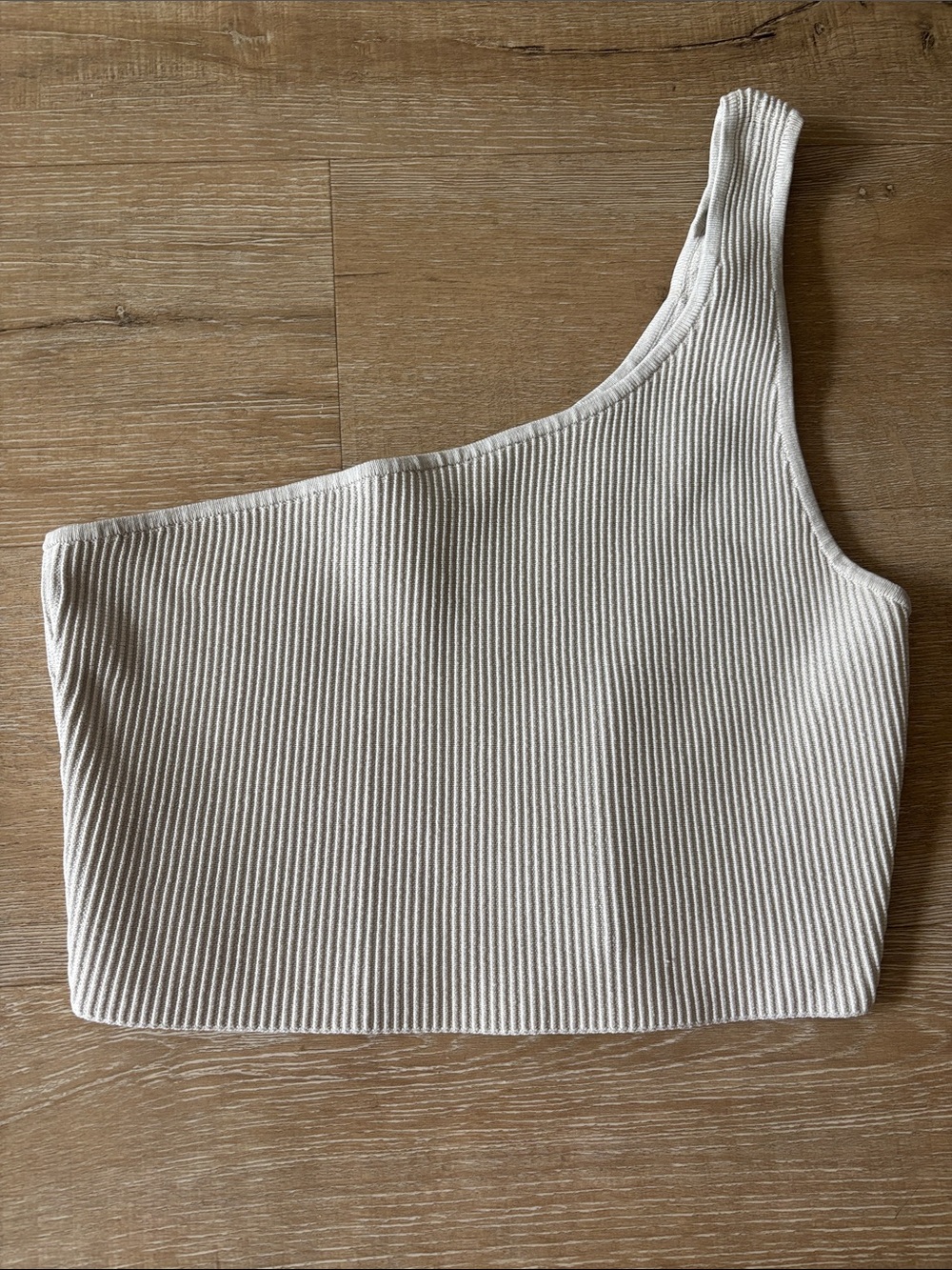 Aritzia Babaton One-Shoulder Sculpt Knit Crop Tank - Cream